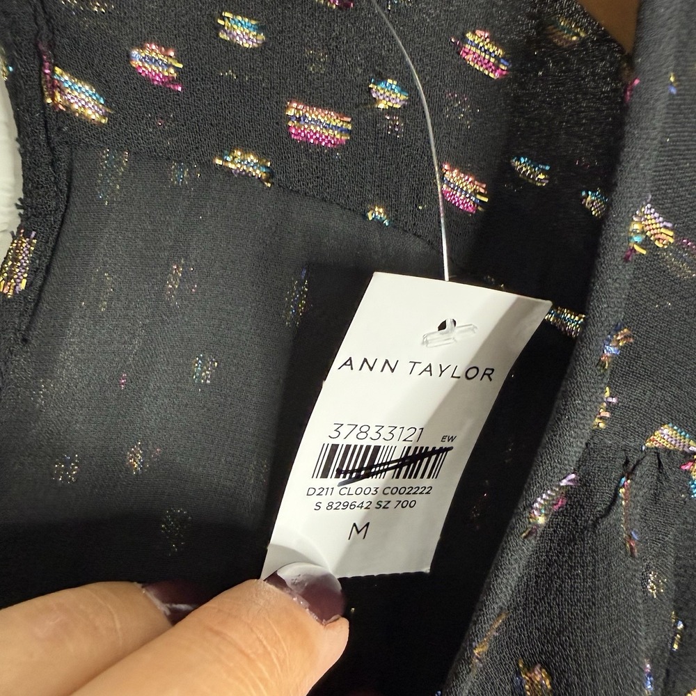 NWT Ann Taylor Metallic Clip Shirred Top‎ Black Medium Minimalist Career Office - Picture 9 of 12